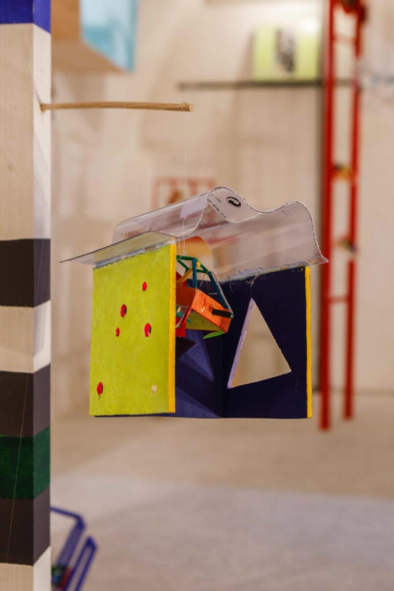 FRANCK REINHARDT ARTISTE MACHINALIEUES INSTALLATIONS 01